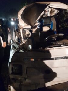 البحث عن طفلة مفقودة .. 9 مصابين في انقلاب ميكروباص بترعة بالقليوبية (صور)