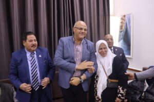 محافظ القليوبية يتفقد دار المسنين ببنها بعد تجديدها ويطمئن على النزلاء بالدار