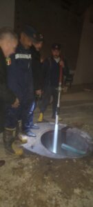 السيطرة على حريق اندلع بمحطة وقود بشبرا الخيمة (صور)