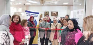 افتتاح معرض الملابس الخيري لطلاب جامعة بنها (صور)