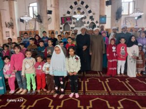 انطلاق لقاء الجمعة للأطفال بمدينة العبور (صور)