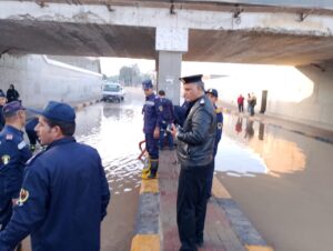 انفجار ماسورة مياه في نفق الشعراوي بمدينة بنها .. ورئيس المدينة: رفع المياه وإعادة حركة المرور لطبيعتها