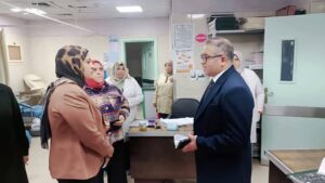 مدير التأمين الصحي بالقليوبية يتفقد مستشفى بنها النموذجي لتحسين الخدمات وتطوير الأداء