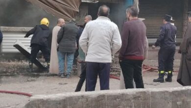 السيطرة على حريق اندلع بمطعم بيتزا بالقليوبية (صور)