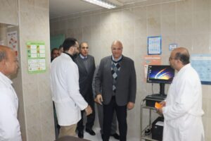 محافظ القليوبية يتفقد وحدة مناظير الجهاز الهضمي بمستشفى الحميات بمدينة بنها