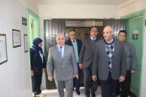 محافظ القليوبية يتفقد وحدة مناظير الجهاز الهضمي بمستشفى الحميات بمدينة بنها