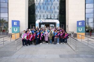 طلاب شبان بنها رواد "مدينة المعرفة"