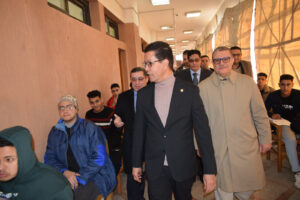 رئيس جامعة بنها يواصل تفقد امتحانات الفصل الدراسي الأول بعدد من كليات الجامعة (صور)