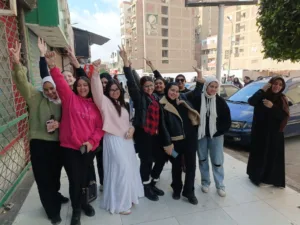 الجبر والإحصاء يرسم البهجة على وجوه طلاب الشهادة الإعدادية بالقليوبية (صور)