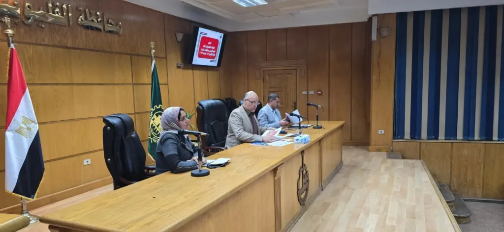 لتلاعبهم في المتغيرات .. إحالة رؤساء قرى وفنيين بالقناطر والخانكة للنيابة لتلاعبهم في المتغيرات .. إحالة رؤساء قرى وفنيين بالقناطر والخانكة للنيابة