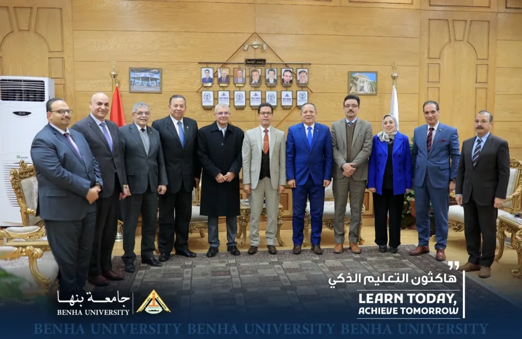 رئيس جامعة بنها يشهد ختام فعاليات هاكاثون التعليم الذكي ويكرم الفرق الفائزة - صور رئيس جامعة بنها يشهد ختام فعاليات هاكاثون التعليم الذكي ويكرم الفرق الفائزة - صور
