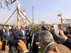 وزيرة التنمية المحلية ومحافظ القليوبية يدشنان مشروع تشجير الطريق الدائري