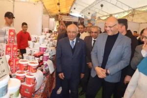 محافظ القليوبيه يفتتح معرضين لـ أهلا رمضان بمدينتي الخانكه وقليوب