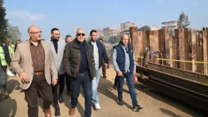وزير الري: التوجيه بمراعاة كافة المعايير المتبعة لضمان جودة تنفيذ عملية إحلال قنطرة بحر مويس