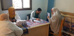 الكشف الطبي على 330 حالة فى قافلة طبية بقرية نامول بطوخ