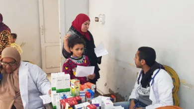 الكشف الطبي على 330 حالة فى قافلة طبية بقرية نامول بطوخ