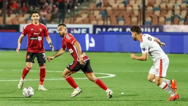 هدد بالانسحاب من الدوري .. الأهلي يتمسك بتأجيل القمة أمام الزمالك