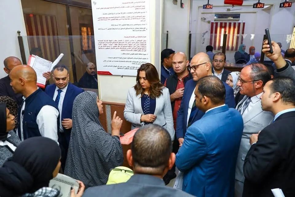 وزيرة التنمية المحلية لموظفي المركز التكنولوجي: اشتغلوا وبلاش روتين نزهق الناس وزيرة التنمية المحلية لموظفي المركز التكنولوجي: اشتغلوا وبلاش روتين نزهق الناس