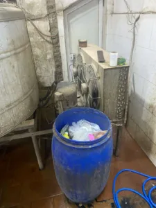 ضبط ألبان مغشوشة داخل معمل لتصنيع الألبان بالقليوبية