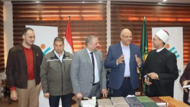محافظ القليوبية يدشن مبادرة استبدال المصاحف المستهكلة بمصاحف جديدة (صور)