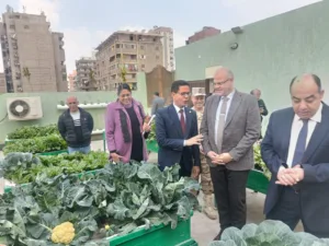 محافظ القليوبية : تعميم تجربة هيئة الشبان العالمية في زراعة الاسطح وإطلاق مبادرة مشتركة بمشاركة جامعة بنها