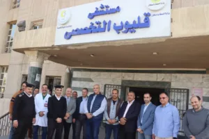 محافظ القليوبية يتفقد مستشفى ناصر وقليوب لمتابعة استعدادات العيد