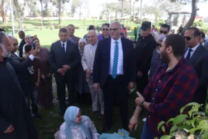 محافظ القليوبية يتفقد حدائق القناطر الخيرية لتقديم التهنئة للمواطنين بمناسبة عيد الفطر