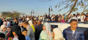 كورنيش بنها يستقبل مئات المواطنين للاحتفال بعيد الفطر