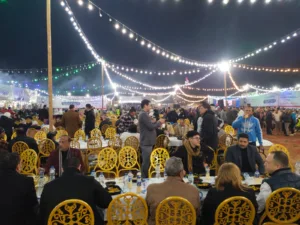 مائدة وطن واحد.. إفطار 10 ألاف صائم بشبرا الخيمة - صور