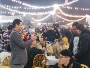 مائدة وطن واحد.. إفطار 10 ألاف صائم بشبرا الخيمة - صور