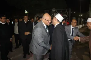 محافظ القليوبية يشهد احتفالية الأوقاف بذكرى العاشر من رمضان بمسجد ناصر ببنها