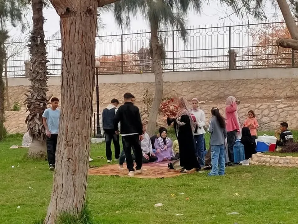 اقبال كبير علي حدائق القناطر الخيرية في ثان ايام عيد الفطر