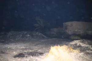 السيطرة على حريق بأرض قرب المنشآت الصناعية بأبو زعبل