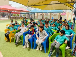 ندوة توعوية عن العناية بصحة الأسنان بمجمع مدارس الشبان العالميه ببنها