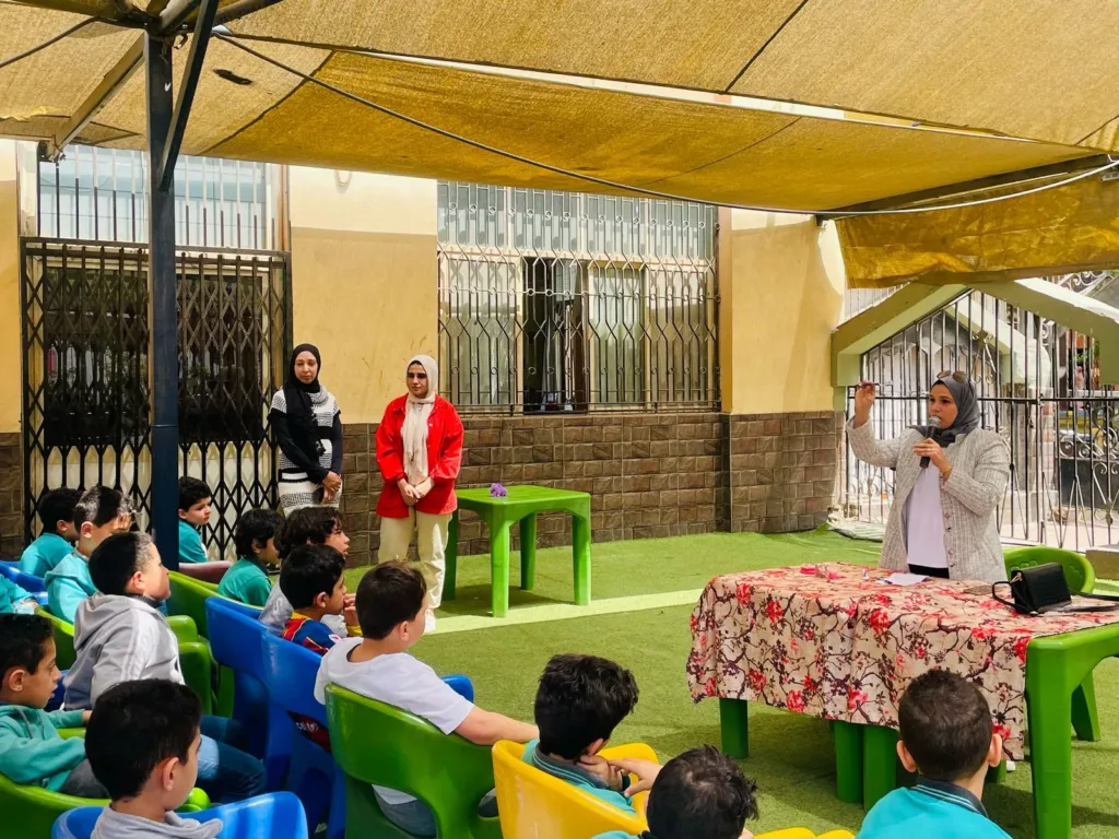 ندوة توعوية عن العناية بصحة الأسنان بمجمع مدارس الشبان العالميه ببنها