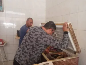 قبل شم النسيم .. ضبط فسيخ ورنجة غير صالحة في حملة تموينية بالقليوبية