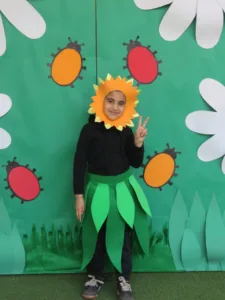 شبان بنها تحتفل بأعياد الربيع
