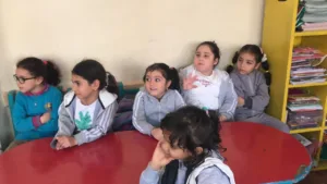 ندوة عن النظافة داخل مدارس الشبان العالمية ببنها لبراعمها الصغار