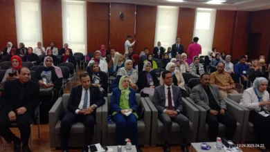 رئيس جامعة بنها يفتتح المؤتمر الطلابى الثالث لكلية التربية النوعية - صور