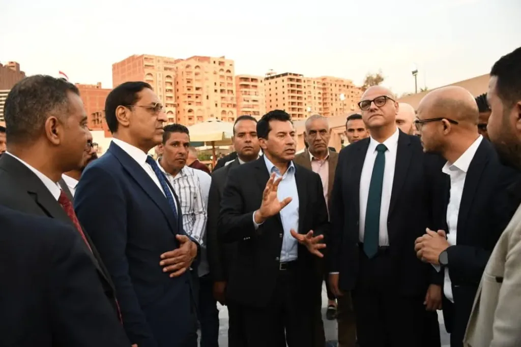 وزير الرياضة يفتتح عددًا من المشروعات الجديدة بمركز التنمية الشبابية بشبرا الخيمة وزير الرياضة يفتتح عددًا من المشروعات الجديدة بمركز التنمية الشبابية بشبرا الخيمة