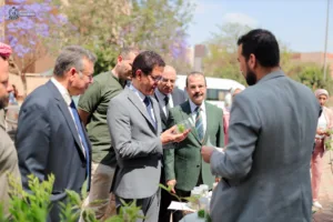 يضم نباتات الزينة والعطرية .. افتتاح معرض الزهور الثانى بجامعة بنها - صور