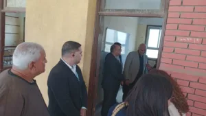 محافظ القليوبية يتفقد قافلة "إبراهيم بدران" الطبية المجانية ببلتان