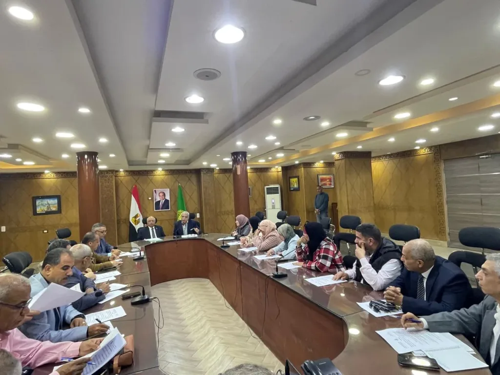 تعليم القليوبية يستعرض ملامح نظام البكالوريا الجديد واستعدادات نهاية العام