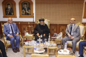 محافظ القليوبية يهنئ المسيحيين بعيد القيامة المجيد ويؤكد على وحدة النسيج الوطني - صور
