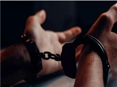 عملتلي سحر ومشاكل زوجية .. شاب يحاول قتل شقيقته الكبرى بالقليوبية