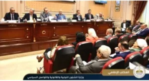 مشروع قانون الإيجارات القديمة يثير الجدل.. ووزير الإسكان يطمئن المواطنين: لا إخلاء أو إقصاء