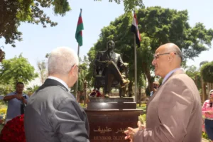 محافظ القليوبية يستقبل سفير أذربيجان بالقناطر الخيرية - صور