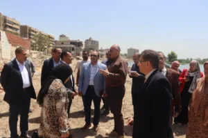 لتسريع وتيرة العمل.. محافظ القليوبية يتفقد أعمال إنشاء ممشى أهل مصر - صور