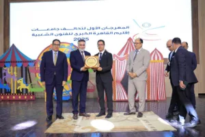 جامعة بنها تنظم المهرجان الأول لتحالف جامعات إقليم القاهرة الكبرى للفنون الشعبية - صور
