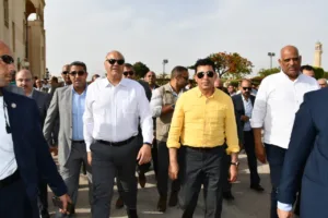 وزير الرياضة ومحافظ القليوبية يتفقدان نادي العبور ويفتتحان عددًا من المشروعات الرياضية